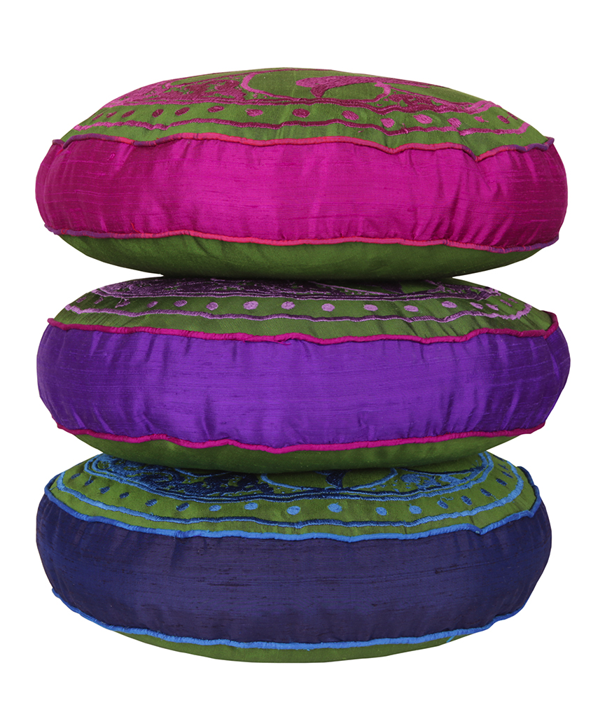 ATOLYE-11_Bird-Cushion_4 Bird Kissen - CU30C32