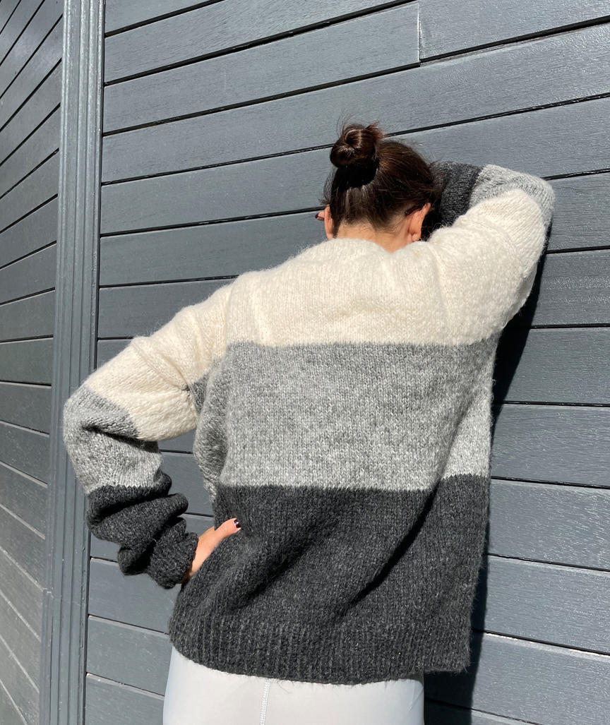 Mary Read Pullover