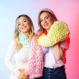 KNITS OF HAPPY