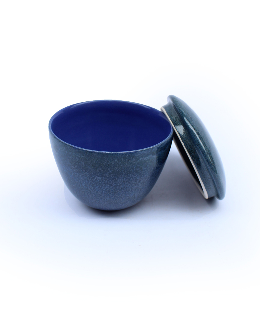 Ovale Box mit Deckel