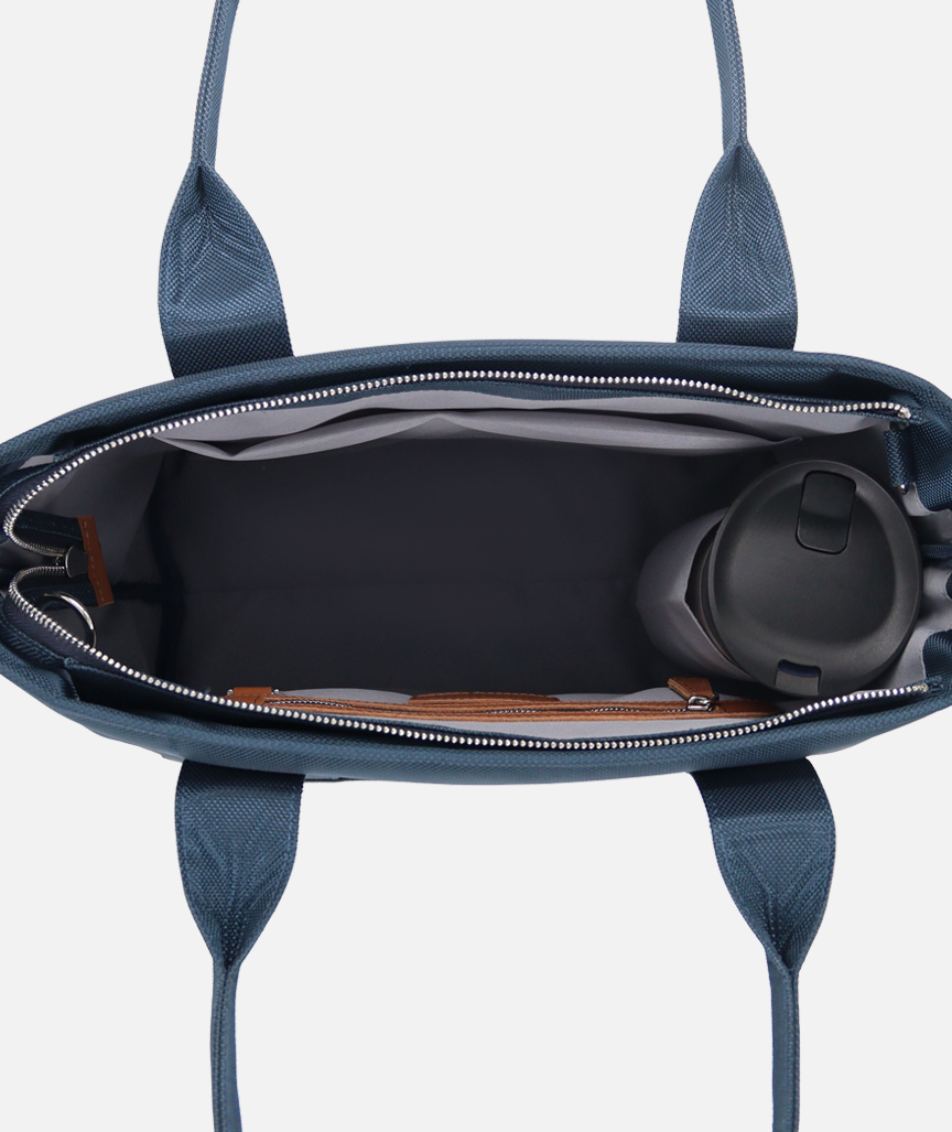 Miramar Winter Schultertasche groß