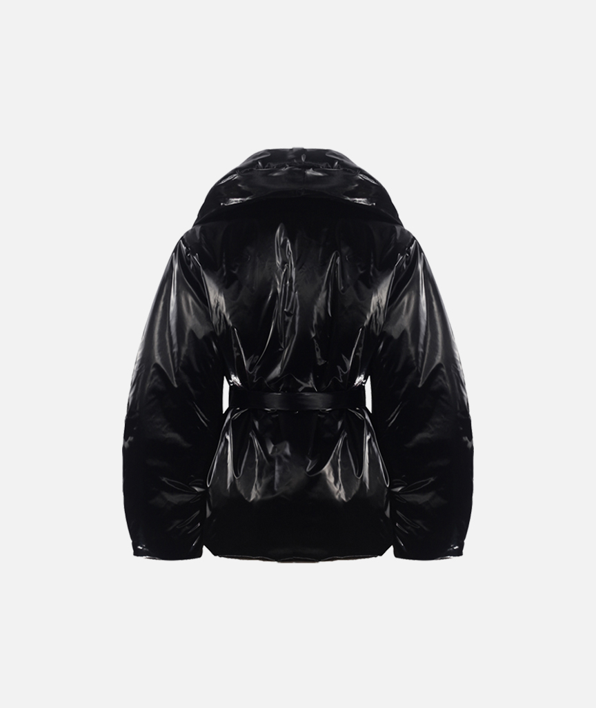 Supermassive Black Hole Puffer Coat