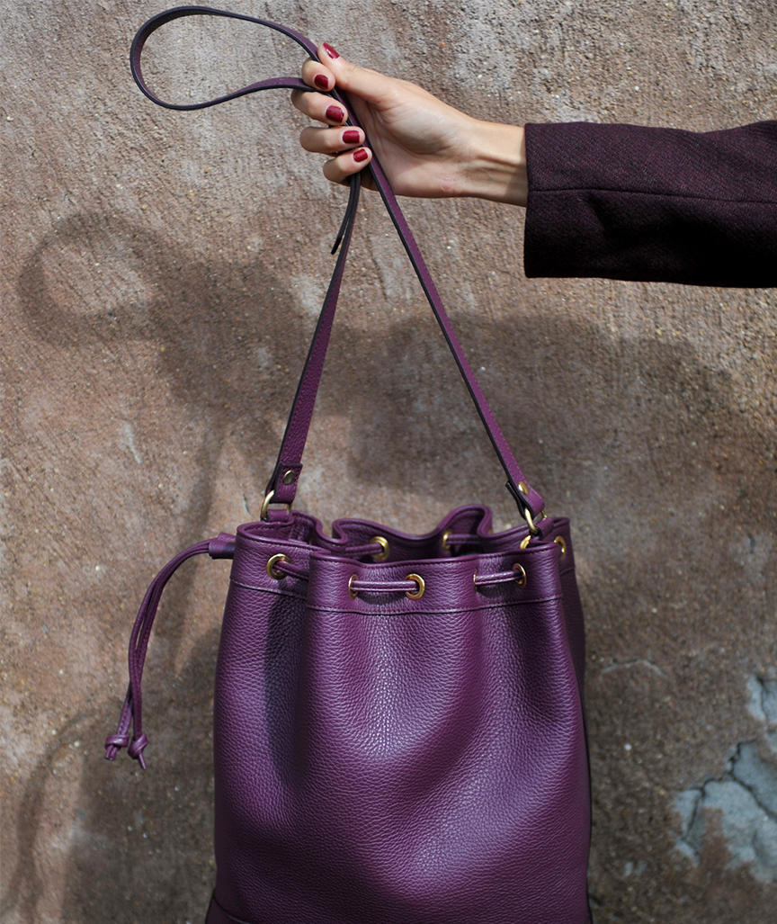 1qyWJTIdat2jD0 Amira Beuteltasche Grape