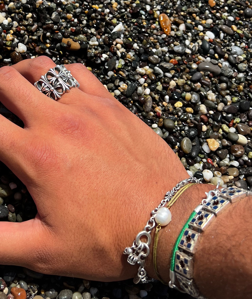 12kER7Rug261xKQ Träne von Mikail - Süßwasserperlenarmband