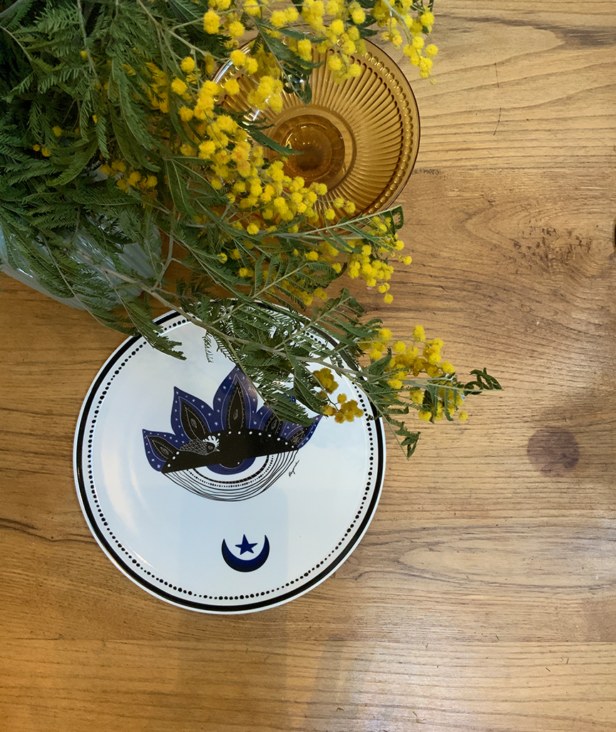 17 cm Teller mit blauen Augen