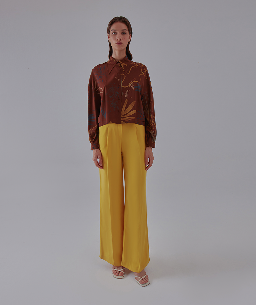 LAIKA_MELLOW-SHIRT-5 Mellow Bluse mit Palo Santo Coco Muster