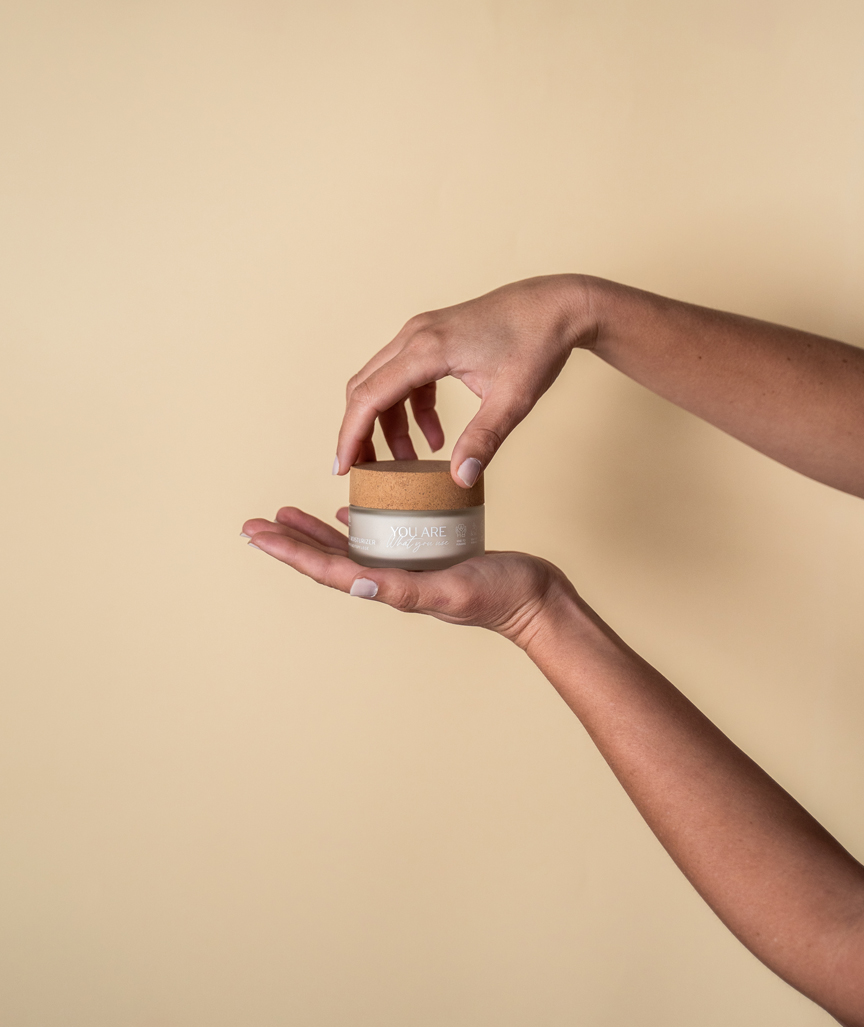 Natürliche, leichte Feuchtigkeitscreme